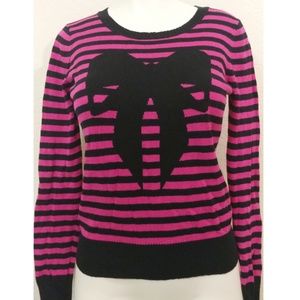 sweater project black and pink stripe crew neck